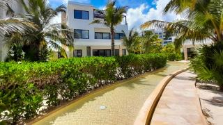 Corcomoran Luxury beachfront house - 0
