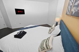 2BR Stylish Westown 5 minutes to Deer District - 2