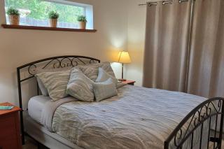 Under The Cedars Guesthouse - 9