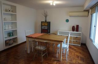 Acogedor departamento céntrico con estilo viajero - 5