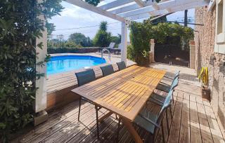 Gorgeous Home In Villespassans - 6