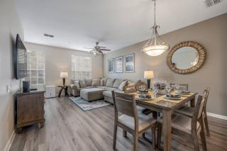TH60 - 3BR house sleeps 8 near universal studios - 0