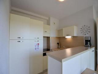 Apartment in Azille near Lac de Jouarres - 4