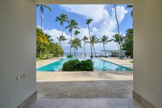 Aquarella Sunset Caribbean Beachfront Gataway - 3