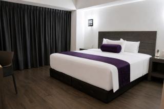 We Hotel Aeropuerto - 9