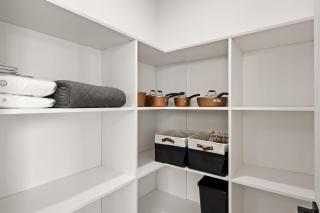 3bd Cozy Retreat, Steps from It All -Corner - 1