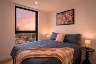 SANS SOUCI Level 36 Skyline & Bayview 2Bed 2Bath Apt with Free Parking Near Crown - Melbourne - 4