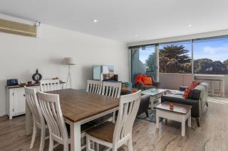 The Foreshore Apartment - BYO Linen - 7