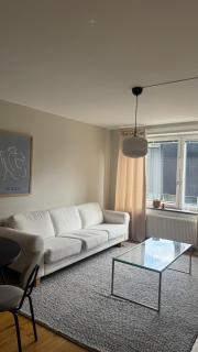 Furnished 2 bedroom apartment with a balcony in the heart of Sundbyberg - 7