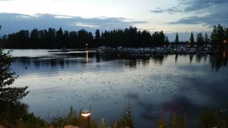 Bright apartment with lake view & private parking space - 5