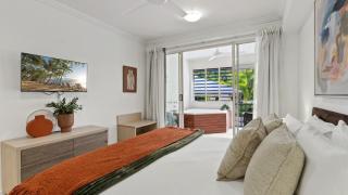 Port Douglas King Studio with Spa Ivy Pearl Studio - 5