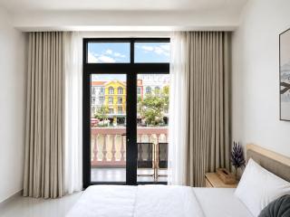 Coconut Hotel GrandWorld Phu Quoc - 4