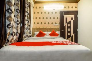 HOTEL CLEAR SKY NEAR CA CIRCLE sec -14 BY hotel amrapali - 0
