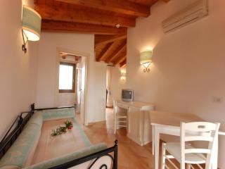 Apartment in Vignola Mare near Sandy Beach - 8