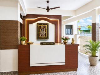 SLS Homestay - Luxury AC Service Apartments 1BHK, 2BHK, 3BHK - Direct Flyover to Alipiri Tirumala Gate - Walk to PS4 Pure Veg Restaurants, Supermarkets - Near to National Highway & Padmavathi Amma Temple - Modular Kitchen, Living room -Free Superfast Wifi - 2