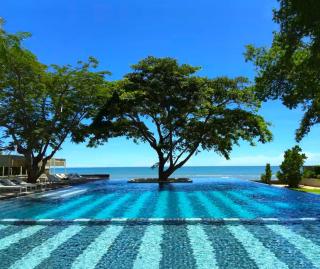 Luxurious & Relaxing Stay with Beach, Pools & Gym - 9