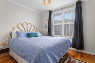 Coastal Haven Retreat - 4 Bedrooms - 5