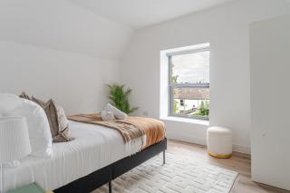 Richmond Central Suites Parking 1BR Cardiff City Centre - 2