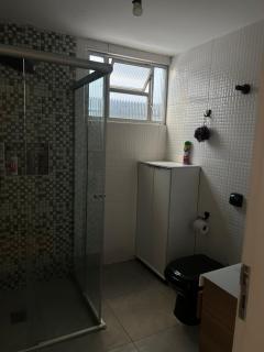Quarto privativo no Água Verde - 1
