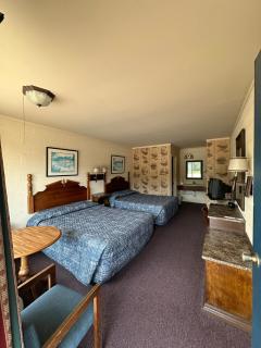 Paris Landing Motel - 8