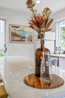 Point Roadknight Paradise Villa 6 - BYO Linen - 6