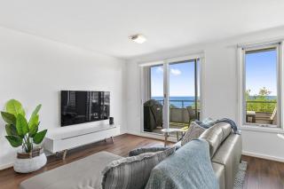 Point Grey Apartment 16 - 4