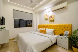 Lime Tree Studio Apartment near Artemis - 1