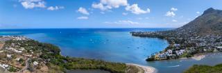 Luxury Beachfront Apartment - Amazing Views & Pool - 4