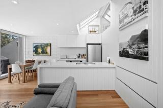 One At Eight - BYO Linen - 6