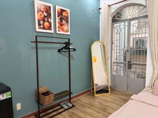 StayHub Deluxe Balcony Room Le Thanh Ton D1 Saigon - 1