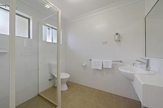 Comfort Inn Glenfield - 2