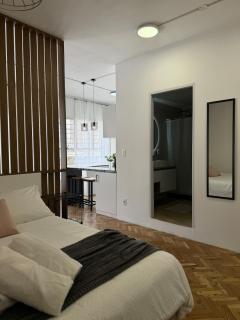 Spacious Studio in heart of Old Town - Fits 4 ppl - 8