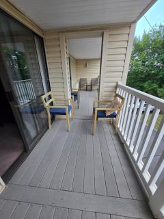 Spacious Family Condo close to Weirs Lake - 8