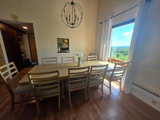 Spacious Family Condo close to Weirs Lake - 4