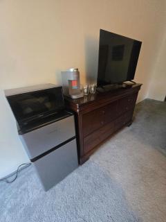 Spacious Family Condo close to Weirs Lake - 2