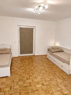 Graf Nafikov Zimmer 5 - 8