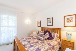 Noble Villa - BYO Linen - 2