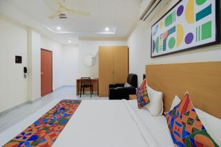 FabHotel SP Living Tree - 5