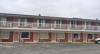 Americas Best Value Inn & Suites Macon at Sunset Dr - 1