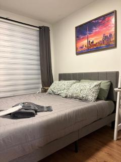 DT Townhome 1BR steps to transit - 3