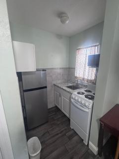 Belleair Village Motel - 5