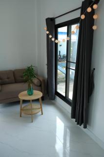 King Bed, 2 Aircons, 5 min to Beaches, Cafes, Restaurants - 9