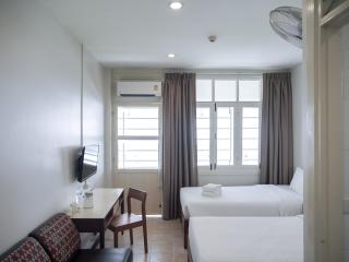 Niagara Hotel - 4