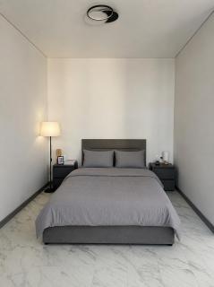 White Marble Apartment - 5