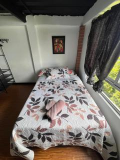 Apartamento Completo de 3 hab Quinto piso - 5
