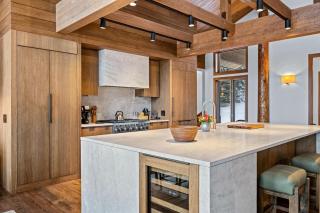 RMR: Wildflower House in Teton Village - 5
