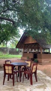 Lake front cottage sigiriya - 2