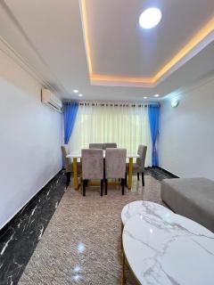Luxury 2BR apartment in the Heart of Ikeja GRA with 24hrs Power, Wifi and Balcony - 4