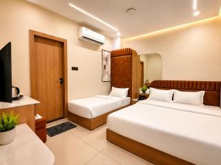 Hotel Shree Maya Comfort Inn - 4