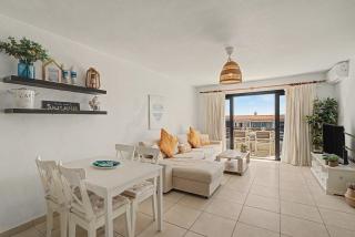 Apartment with beautiful ocean view - 7